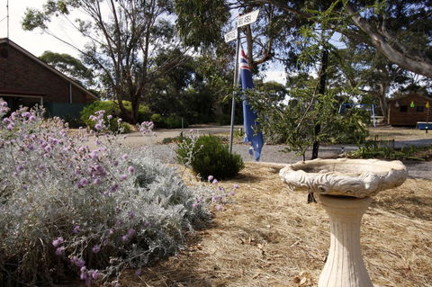 Cape Jervis Holiday Units - VIC Tourism 17