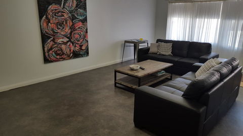 Aart Apartments - VIC Tourism 9