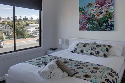 Aart Apartments - VIC Tourism 25