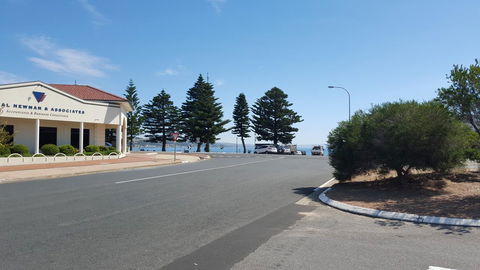 Aart Apartments - VIC Tourism 3