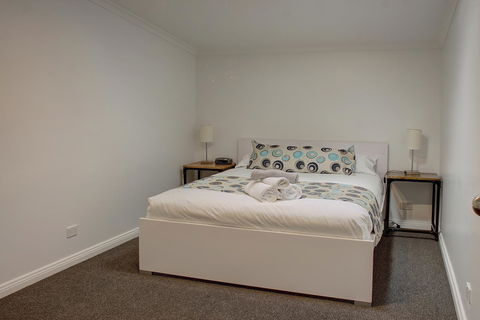 Aart Apartments - VIC Tourism 21