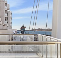 Glenelg Seaside Apartment - VIC Tourism