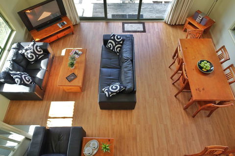 SkyView Villa - VIC Tourism 2