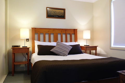 SkyView Villa - VIC Tourism 5