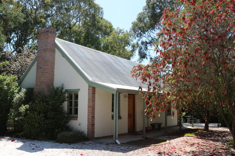 Tanunda Cottages - VIC Tourism 1