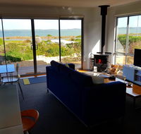 Coorong Waterfront Retreat - VIC Tourism