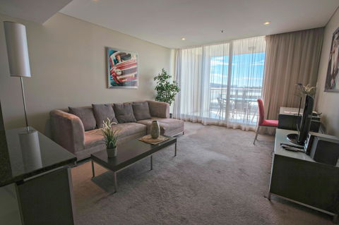 Adelaide DressCircle Apartments - North Terrace - VIC Tourism 26
