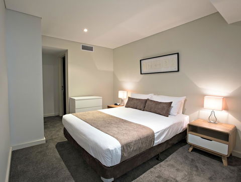 Adelaide DressCircle Apartments - North Terrace - VIC Tourism 24