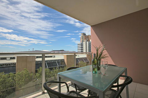 Adelaide DressCircle Apartments - North Terrace - VIC Tourism 1