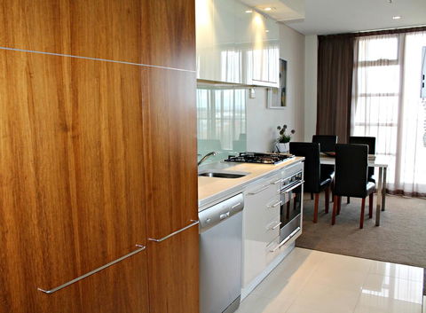 Adelaide DressCircle Apartments - North Terrace - VIC Tourism 29