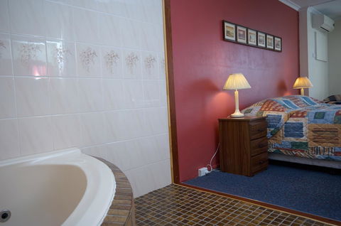 Motel Mount Gambier - VIC Tourism 17