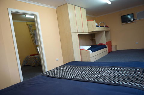 Motel Mount Gambier - VIC Tourism 12