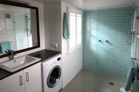 Boatsheds - VIC Tourism 7