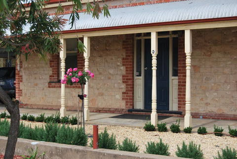 Jacaranda Cottage - VIC Tourism 13