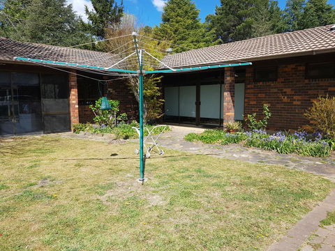Three Linden - VIC Tourism 8