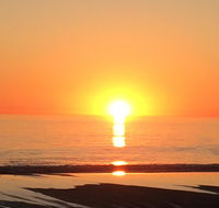 Adelaide - Semaphore Beach Front - VIC Tourism