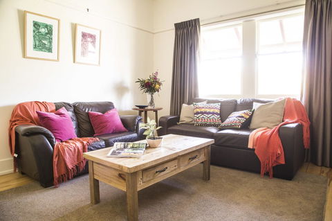 Mataro Cottage - VIC Tourism 18