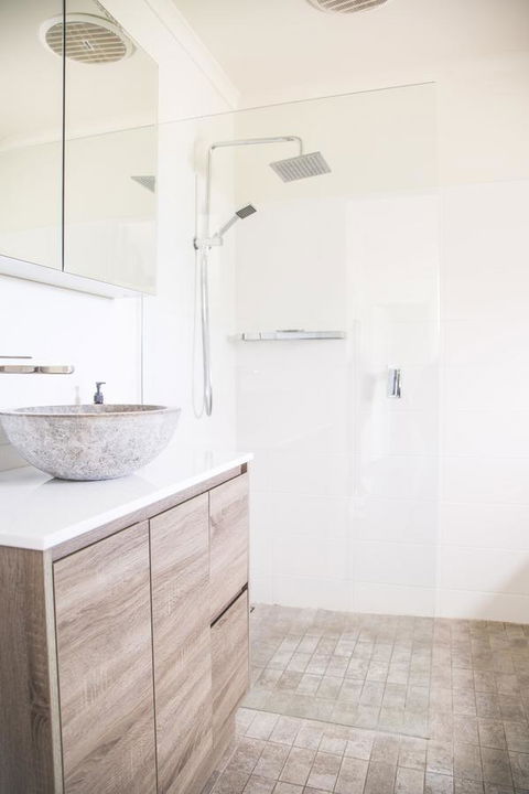 Mataro Cottage - VIC Tourism 15