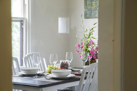 Mataro Cottage - VIC Tourism 24