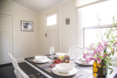 Mataro Cottage - VIC Tourism 22