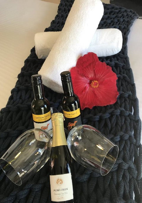 OCEAN BREEZE MOTEL - VIC Tourism 20