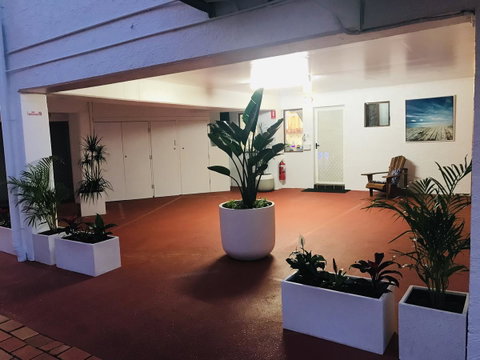 OCEAN BREEZE MOTEL - VIC Tourism 4