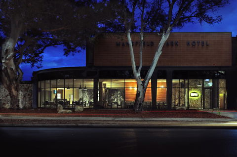 Mansfield Park Hotel - VIC Tourism 0