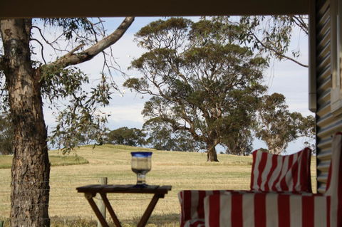 Rabbiters Hut - VIC Tourism 9