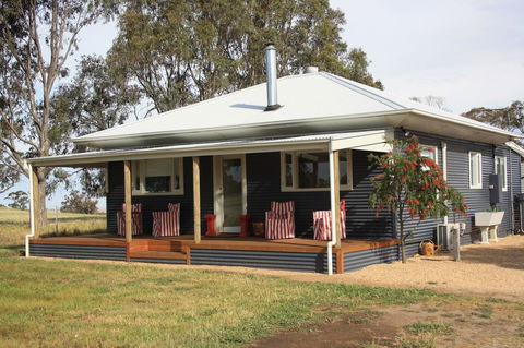 Rabbiters Hut - VIC Tourism 0