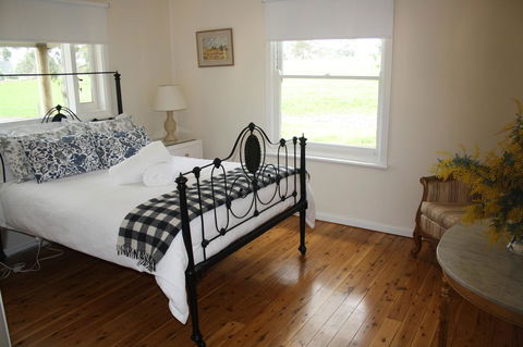 Rabbiters Hut - VIC Tourism 31