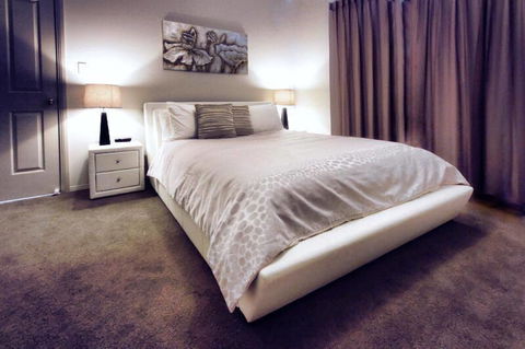 Casavino Luxury Villa - VIC Tourism 5