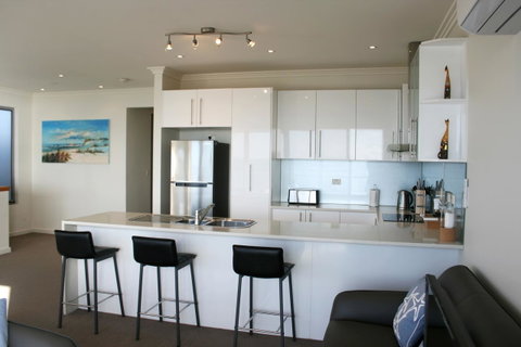 Penneshaw Oceanview Apartments - VIC Tourism 4