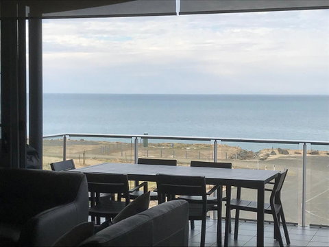 Penneshaw Oceanview Apartments - VIC Tourism 2