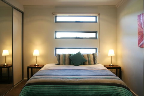 Penneshaw Oceanview Apartments - VIC Tourism 8
