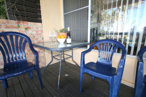 Lake Edge Apartments - VIC Tourism 12