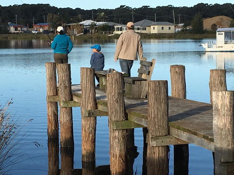 Lake Edge Apartments - VIC Tourism 22