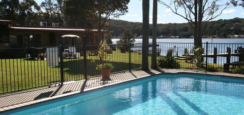 Lake Edge Apartments - VIC Tourism 20
