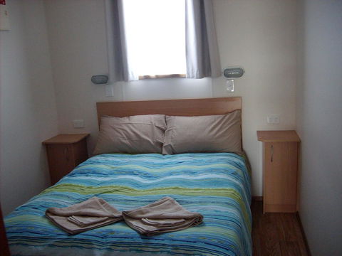 Jacko's Holiday Cabins - VIC Tourism 5