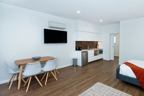 Loxton Courthouse Apartments - VIC Tourism 17