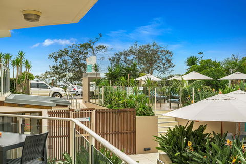 Bayview Beachfront Apartments, In Town Right On The Beach - VIC Tourism 13