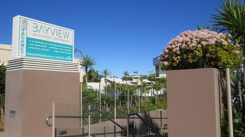 Bayview Beachfront Apartments, In Town Right On The Beach - VIC Tourism 16