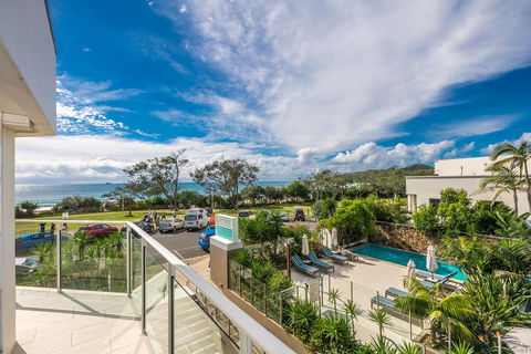 Bayview Beachfront Apartments, In Town Right On The Beach - VIC Tourism 10