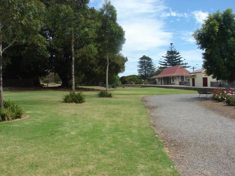 Trafalgar Premium Vintage Suites - VIC Tourism 28