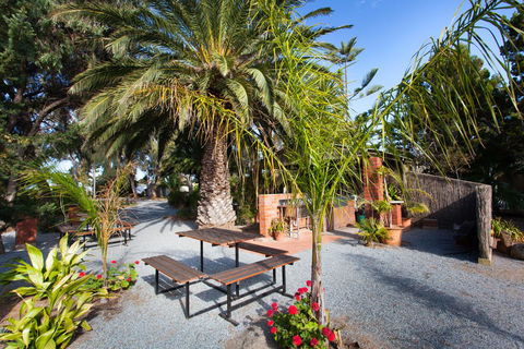 Modra\'s Apartments - VIC Tourism 19