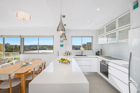 Beachfront Bliss - VIC Tourism 3