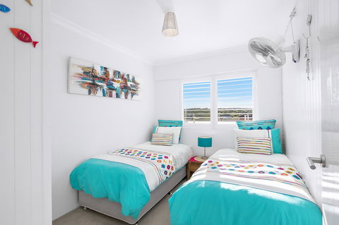 Beachfront Bliss - VIC Tourism 16