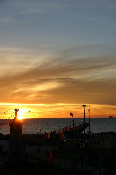 Semaphore Blue Apartments - VIC Tourism 7