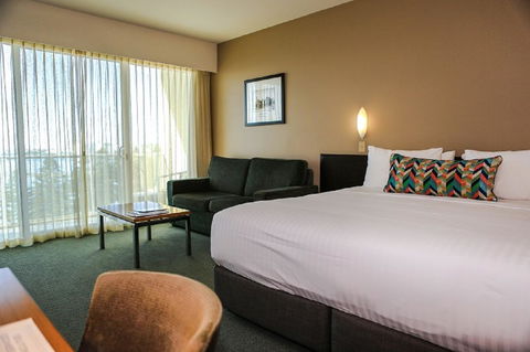 Port Lincoln Hotel - VIC Tourism 9