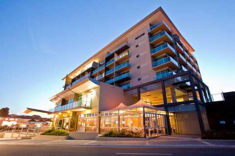 Port Lincoln Hotel - VIC Tourism 18