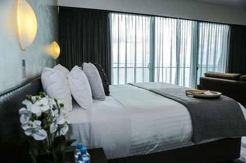 Port Lincoln Hotel - VIC Tourism 8